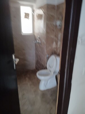 Furnished Amenities in 3.5 BHK Apartment at Nirala Estate, Tech Zone 4 Greater Noida – for Sale