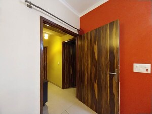 Room in 2 BHK Builder Floor at Sector 23 – for Rent