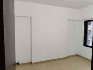 Room in 1 BHK Apartment at Vijay Lenyadri CHS, Kurla East – for Sale