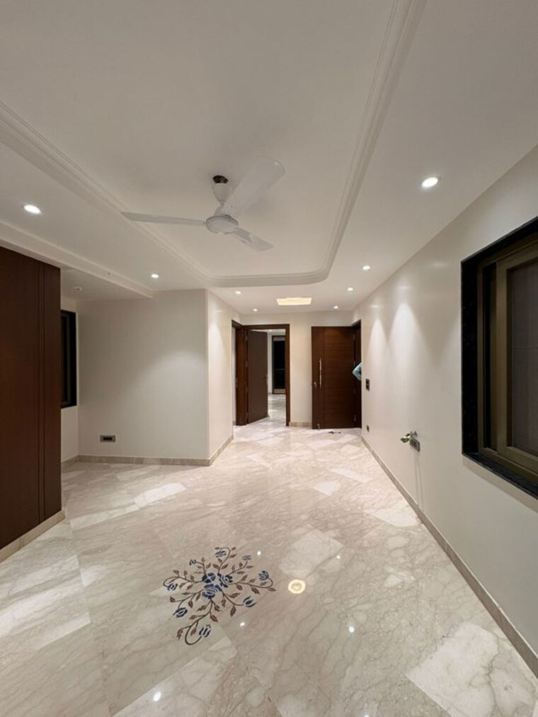 Room, green park extension 3 Bedroom 2200 Sq.Ft. Builder Floor In Green Park Extension Delhi 10678107