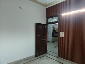 Room in 3 BHK Builder Floor at Sector 22 – for Rent