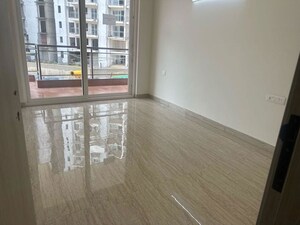 Room in 3 BHK Builder Floor at Sector 23 – for Rent