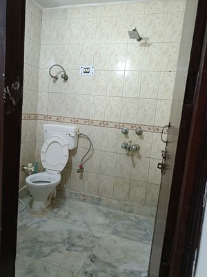 Bathroom in 1 RK Builder Floor at Ignou Road – for Rent