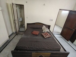 2 BHK Builder Floor For Rent in Khirki Extension