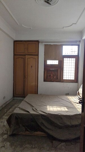 Bathroom in 3 BHK Apartment at Raj Kunj, Raj Nagar – for Sale