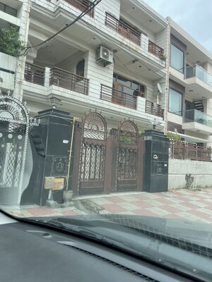 6+ BHK Independent House For Sale in Sector 21