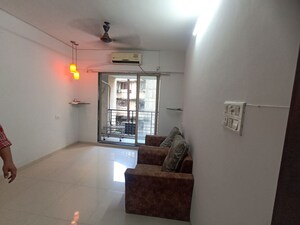 1 BHK Apartment For Rent in Rosa Classic Apartment, Kasarvadavali