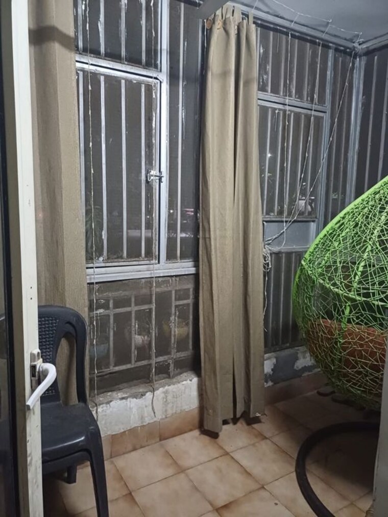 Balcony, puri-pratham 2 Bedroom 1300 Sq.Ft. Apartment In Sector 84 Faridabad 10678218