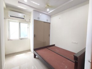 Room in 1 BHK Apartment at Sri Nilayam Kondapur, Kondapur – for Rent