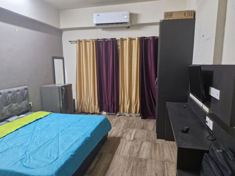 Bedroom, paramount-golfforeste Studio 435 Sq.Ft. Apartment In Zeta I Greater Noida Greater Noida 10678231