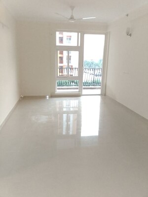 Room in 3 BHK Apartment at Rishita Manhattan, Gomti Nagar – for Sale