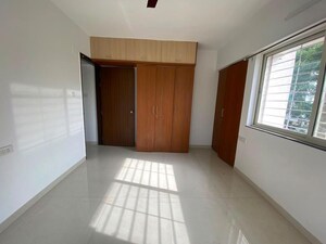 Bedroom in 2.5 BHK Apartment at Deshpande Shikshak CHS, Sanewadi – for Rent
