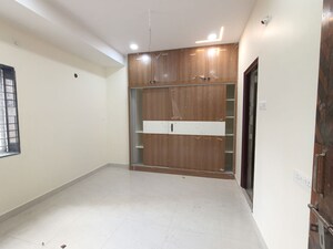 Room in 2 BHK Apartment at Raghavendra Nilayam Kondapur, Kondapur – for Rent