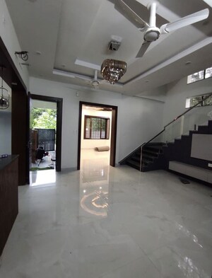 Building Lobby in 5 BHK Villa at Sahastradhara Road – for Sale