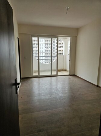 2 BHK Apartment For Rent in Ramprastha Skyz in Sector 37d, Gurgaon