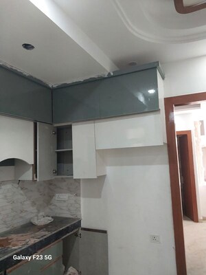 Kitchen in 3 BHK Apartment at LnT Veridian, Powai – for Sale