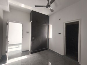 Room in 1 BHK Apartment at Padma Nilayam Kondapur, Kondapur – for Rent