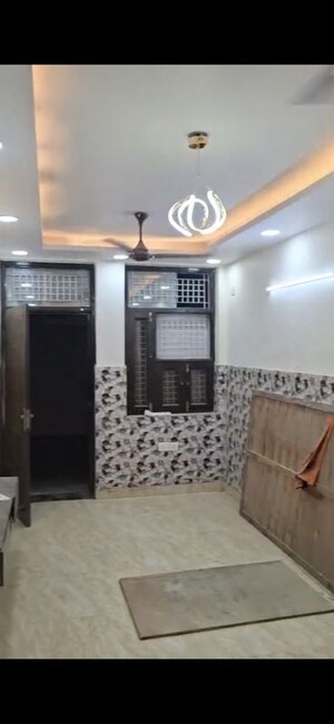 Living Room in 1 BHK Builder Floor at Hari Nagar – for Sale
