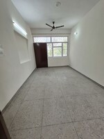 2.5 BHK +  950 Sq.Ft. Apartment in Mayur Vihar