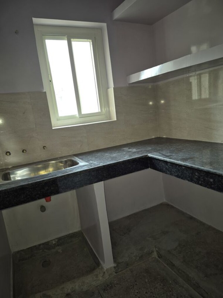 Kitchen/pantry, mayur vihar 2.5 Bedroom 950 Sq.Ft. Apartment In Mayur Vihar Delhi 10678360