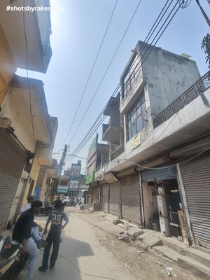  Shop For Sale in Arjun Nagar