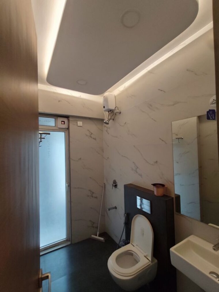 Bathroom, andheri-chs 3 Bedroom 1750 Sq.Ft. Apartment In Andheri West Mumbai 10678407