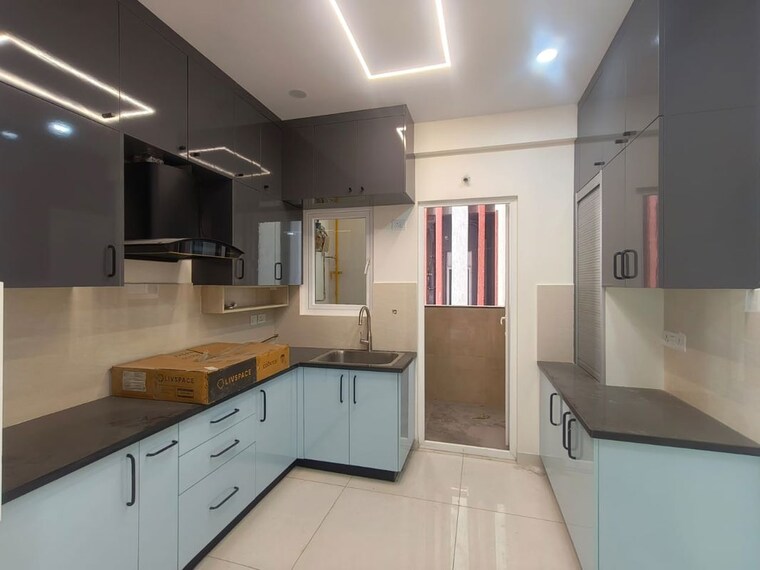 Kitchen, srr-sriram-river-view 3 Bedroom 2665 Sq.Ft. Apartment In Narsingi Hyderabad 10678436