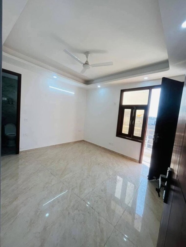 Room, malviya nagar 2 Bedroom 100 Sq.Yd. Builder Floor In Malviya Nagar Delhi 10678558