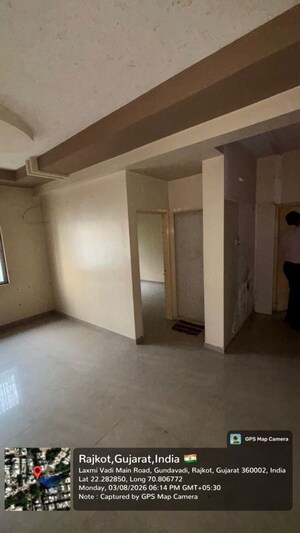 Room in  Apartment at Kothariya Colony – for Sale