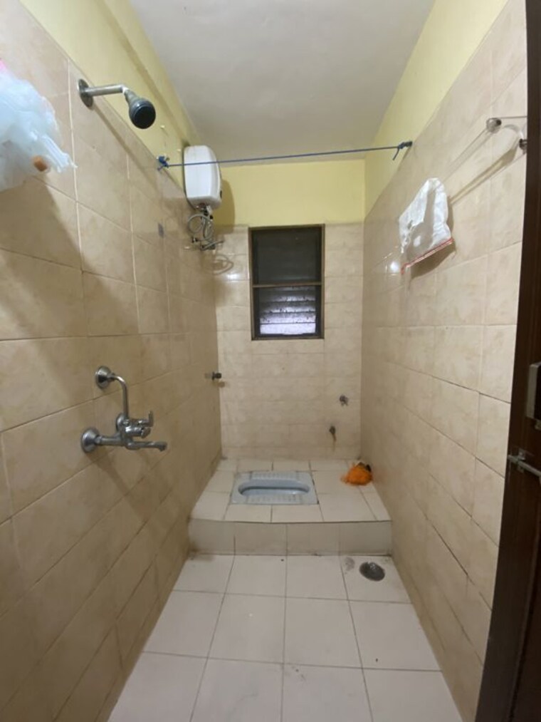 Bathroom, bopodi 2 Bedroom 800 Sq.Ft. Apartment In Bopodi Pune 10678599
