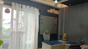 Room in 3 BHK Builder Floor at Vaishali Sector 3a – for Sale