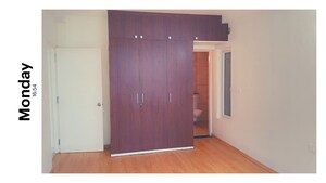 Room in 2 BHK Apartment at Mantri Lithos, Thanisandra – for Rent