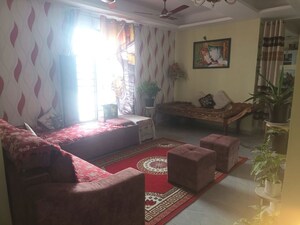 2 BHK Builder Floor For Rent in Surendra Avenue 69, Sector 69
