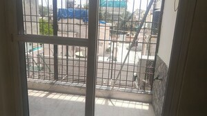 Balcony in 3 BHK Builder Floor at South Extension ii – for Rent