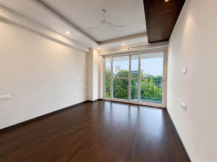 Room, ansal-sushant-apartments 3 Bedroom 300 Sq.Ft. Builder Floor In Sushant Lok I Gurgaon 10678650