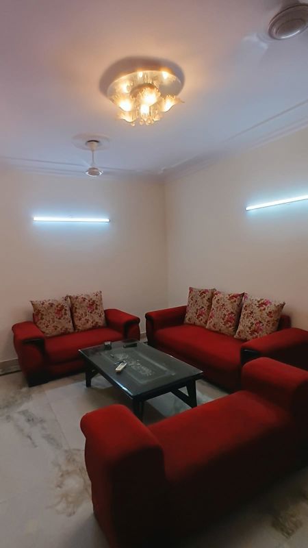 2 BHK 900 Sq.Ft. Builder Floor in Dayanand Colony