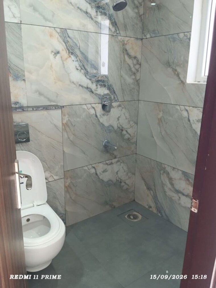 Bathroom, ambala highway 3 Bedroom 1250 Sq.Ft. Builder Floor In Ambala Highway Zirakpur 10678651