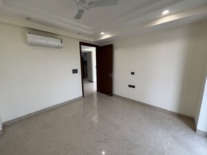 Room in 4 BHK Builder Floor at Shivalik Colony – for Sale