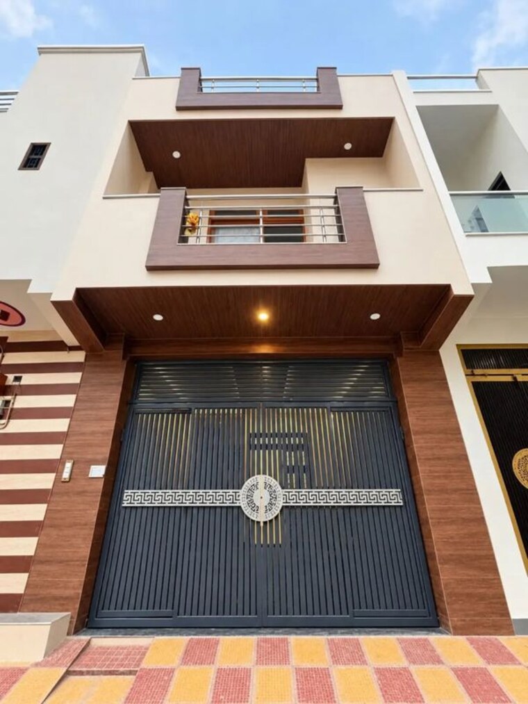 Exterior View, dwarka mor 3 Bedroom 500 Sq.Ft. Independent House In Dwarka Mor Delhi 10678658