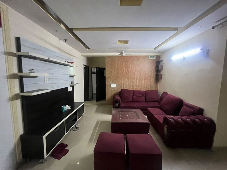 Team Area, gardenia-golf-city 3.5 Bedroom 1550 Sq.Ft. Apartment In Sector 75 Noida 10678690