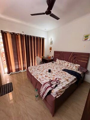 Bedroom in 3.5 BHK Apartment at Gardenia Golf City, Sector 75 – for Rent