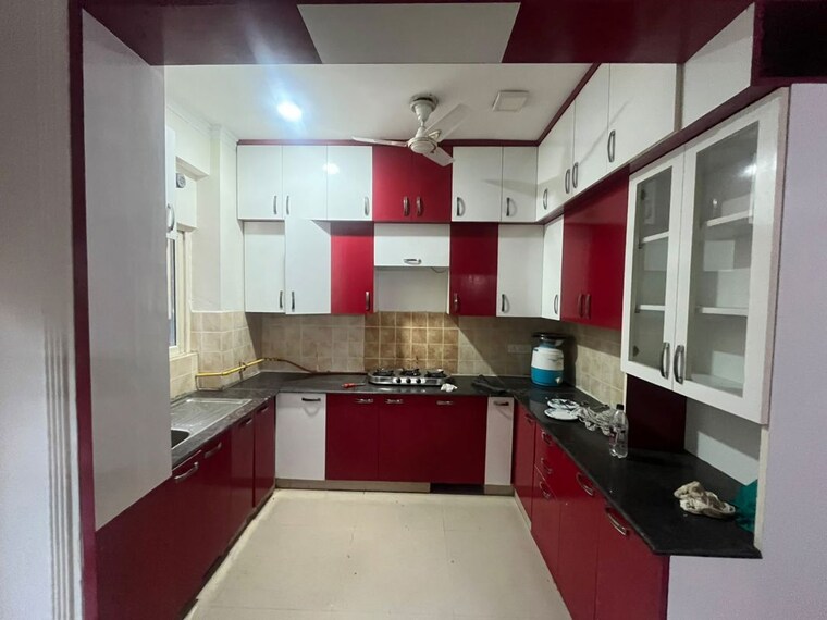 Kitchen, gardenia-golf-city 3.5 Bedroom 1550 Sq.Ft. Apartment In Sector 75 Noida 10678690