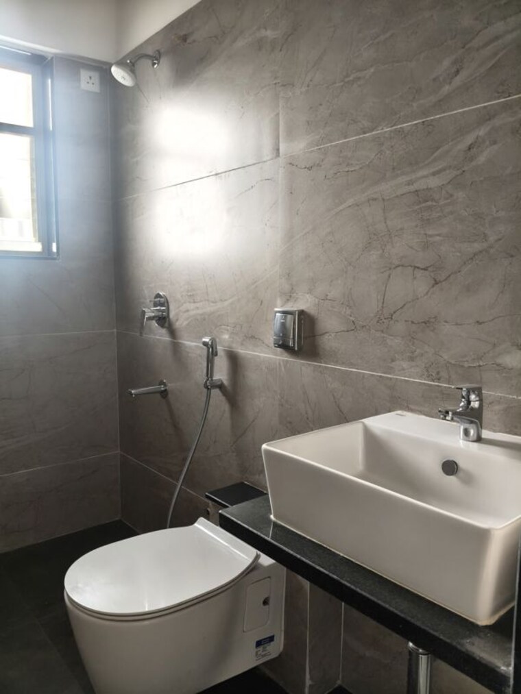 Bathroom, suhas-suman-kunj 3 Bedroom 1308 Sq.Ft. Apartment In Baner Pune 10678704