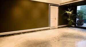Room in 5 BHK Villa at Chattarpur – for Sale