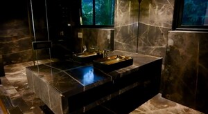 Washroom in 5 BHK Villa at Chattarpur – for Sale