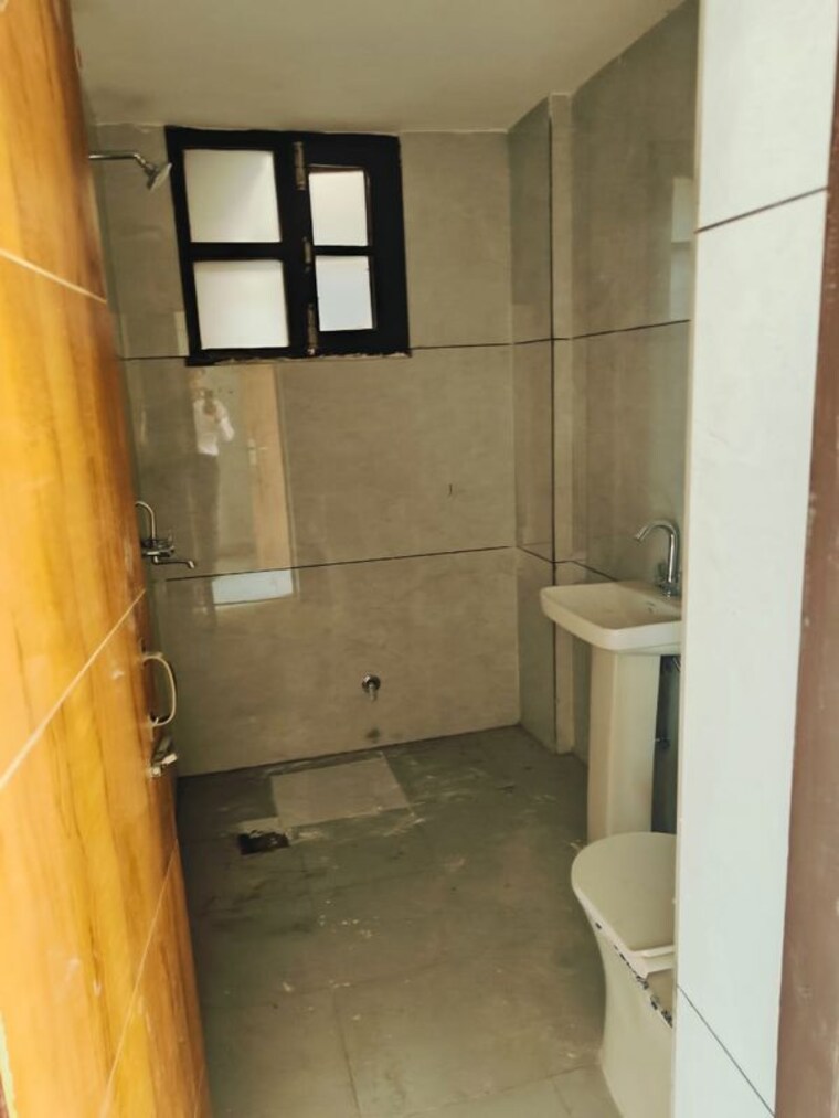 undefined, prem-satyam-swastik-apartment 2.5 Bedroom 1450 Sq.Ft. Apartment In Patiala Road Zirakpur 10678622