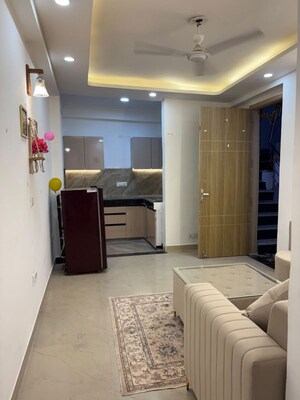 Bedroom in 1 BHK Apartment at Neb Sarai – for Rent