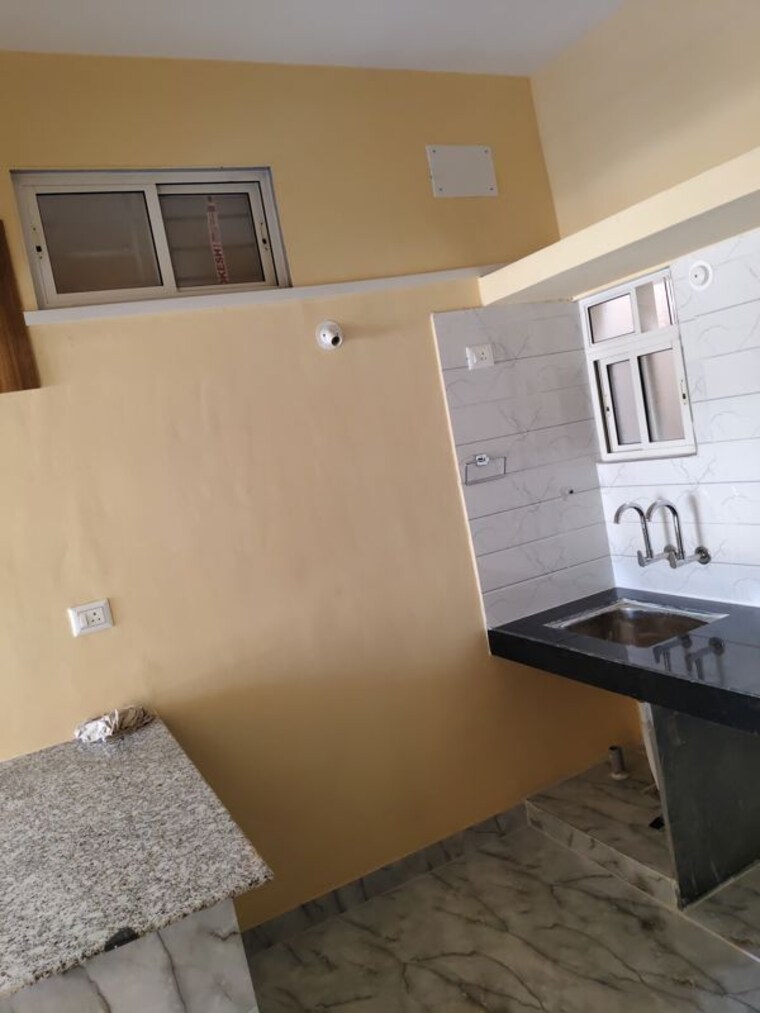 Room, rajesh-complex-tingre-nagar 1 Bedroom 580 Sq.Ft. Apartment In Tingre Nagar Pune 10678731