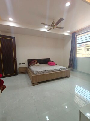 Bedroom in 3 BHK Builder Floor at Sector 31 – for Rent