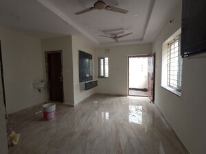 Room in 1 BHK Apartment at Padma Nilayam Kondapur, Kondapur – for Rent